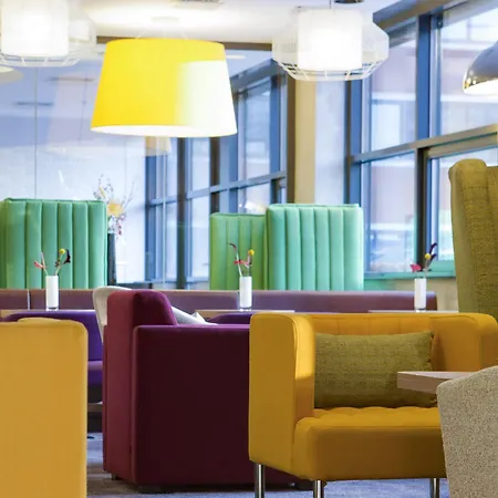 Park By Radisson Airport Schiphol Otel