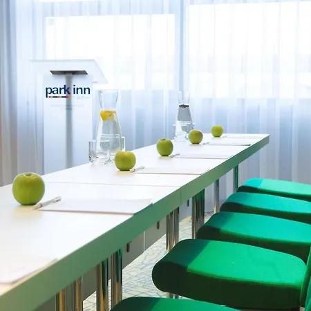 Otel Park By Radisson Airport Schiphol 3*