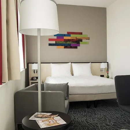 Park By Radisson Airport Schiphol 3*