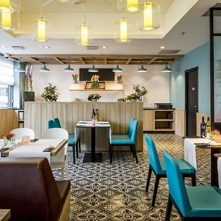 Park By Radisson Airport Schiphol Hotell