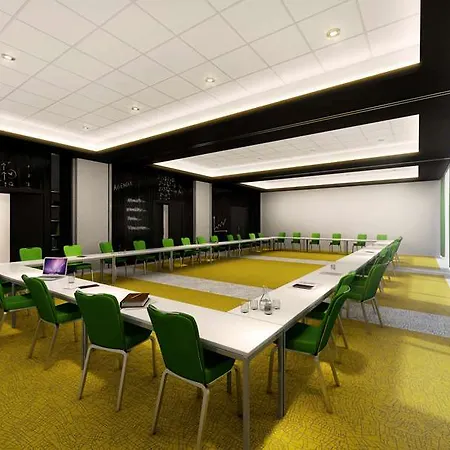 Park By Radisson Airport Schiphol Hotell