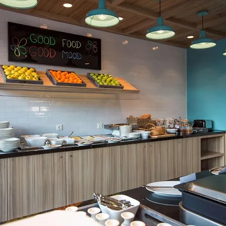 Park By Radisson Airport Schiphol 3*